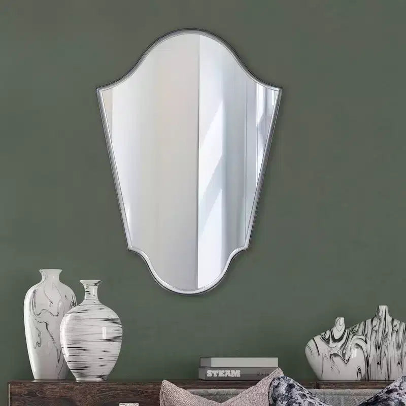 Specchio da parete ad arco 105 x 74 cm con cornice in ferro grigio opaco: stile moderno, nessun assemblaggio richiesto, montaggio a parete
