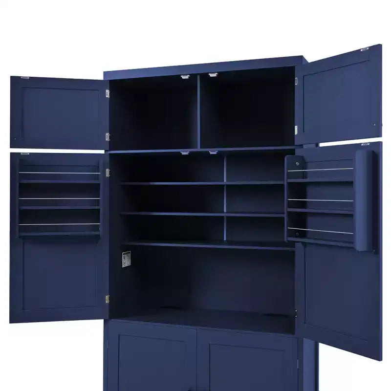 Dispensa alta da cucina con prese di corrente, grande armadio indipendente con supporto per microonde, cassetti, ripiani, portabottiglie e ripiano nell’anta