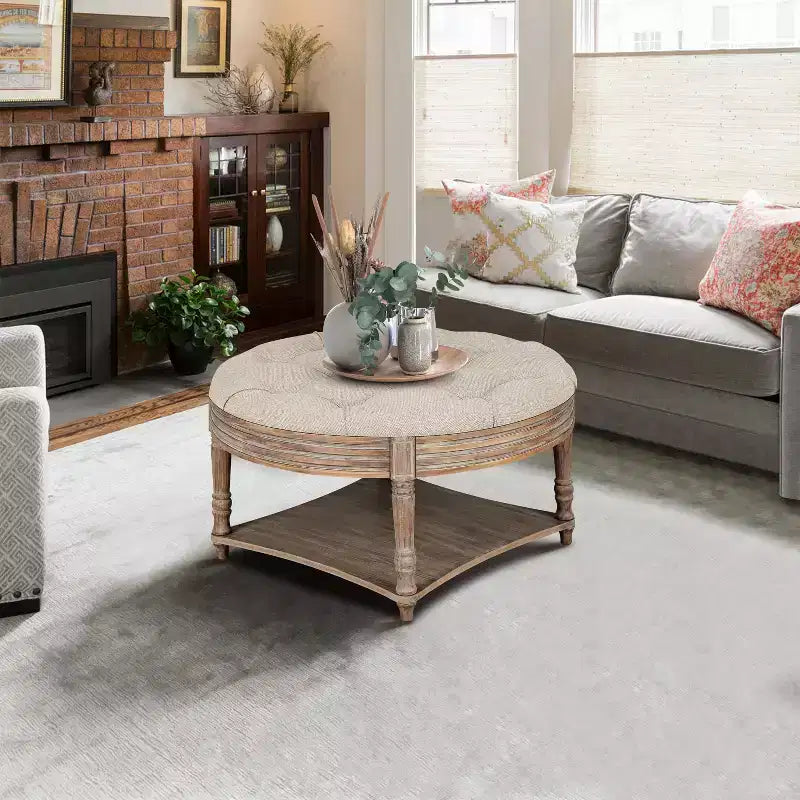 Tavolino Pouf Rotondo Grande, Pouf Imbottito trapuntato a bottoni oversize a 2 livelli con ripiano in legno, Tavolino da caffè Imbottito Stile Rustico
