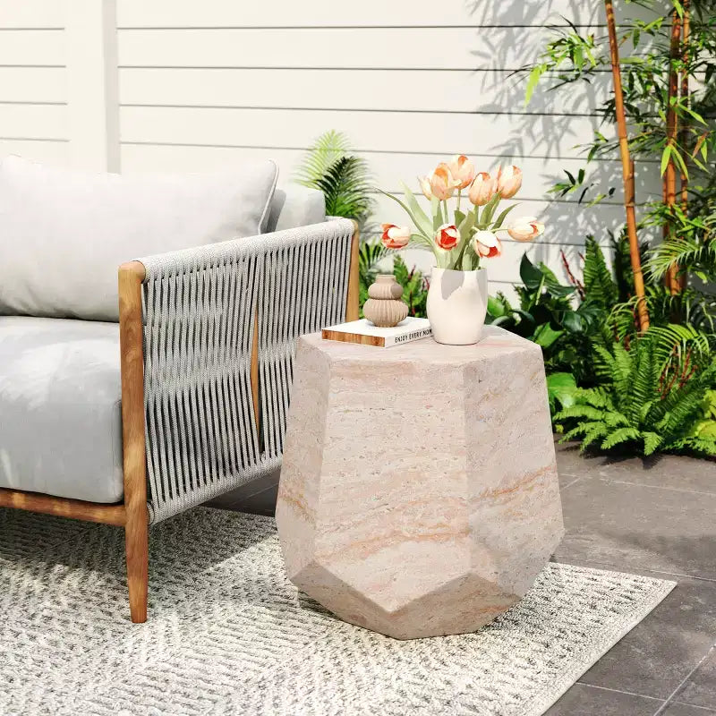 Tavolino da Esterno in Cemento Leggero Design Moderno Scultoreo, Resistente alle Intemperie e Facile da Spostare per Patio, Balcone o Giardino