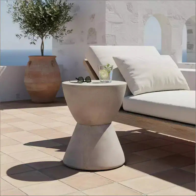 Tavolino da Esterno in Cemento Leggero Design Moderno Scultoreo, Resistente alle Intemperie e Facile da Spostare per Patio, Balcone o Giardino