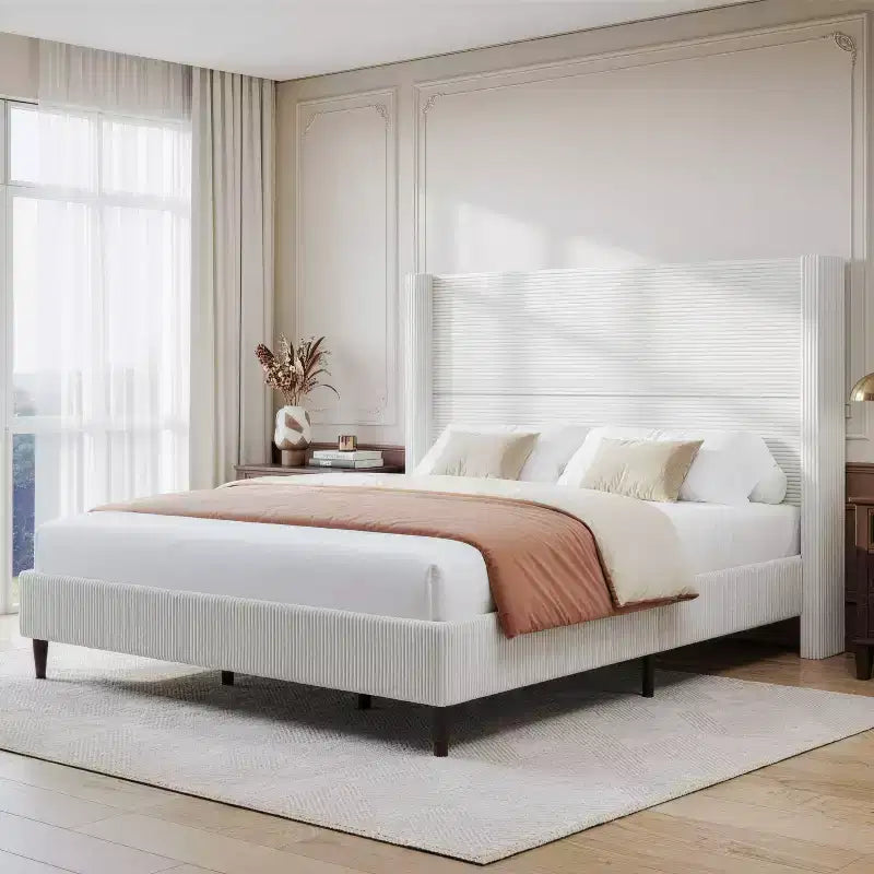 Struttura letto imbottita queen size con piattaforma