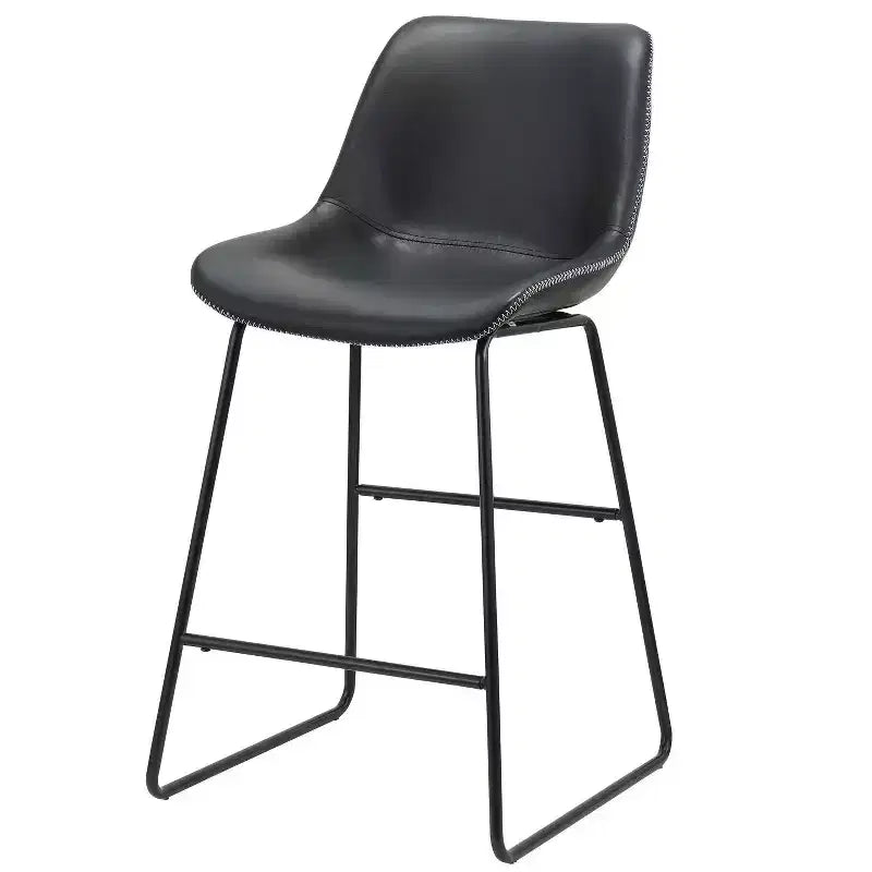 Set di due sedie da bar con schienale basso in similpelle nera e metallo, altezza bancone