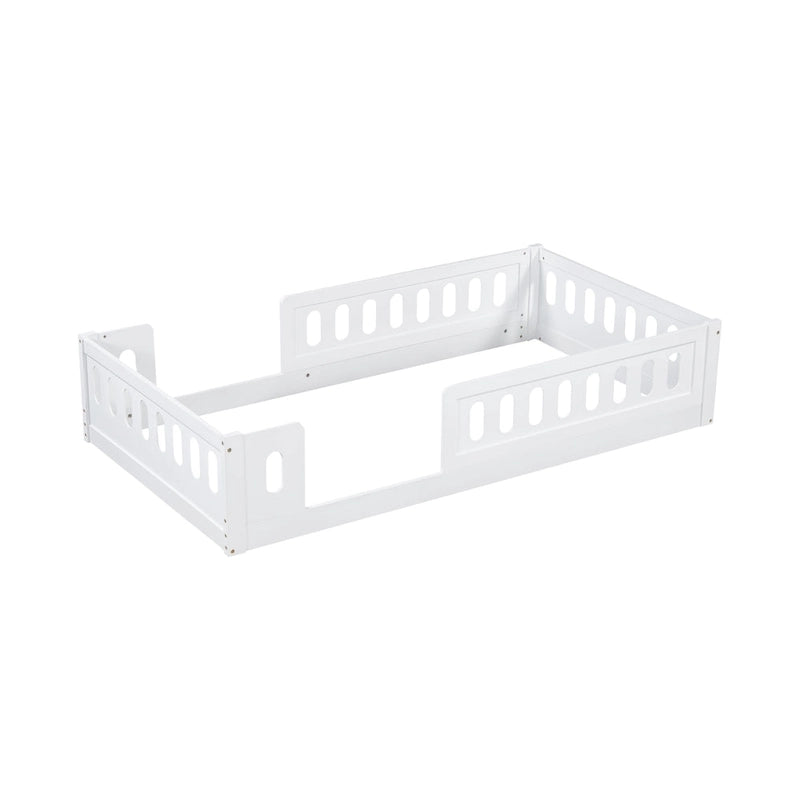 Letto a piattaforma in legno bianco dal design moderno per bambini con spondina di sicurezza per camera da letto