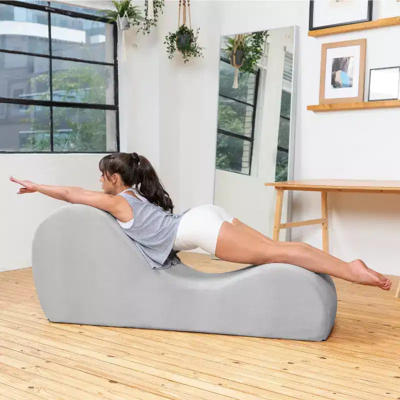 Espreguiçadeira elegante Avana para ioga - fabricada nos EUA - ideal para alongamentos, relaxamento, exercício e muito mais, 60D x 18W x 26H polegadas, cinzento-claro