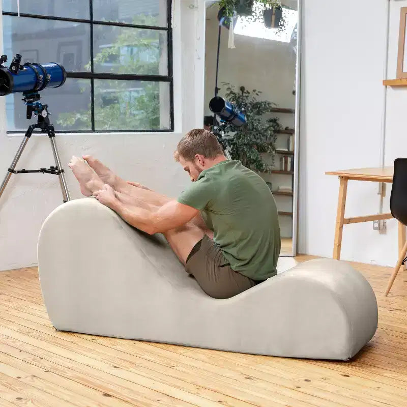 Espreguiçadeira elegante Avana para ioga - fabricada nos EUA - ideal para alongamentos, relaxamento, exercício e muito mais, 60D x 18W x 26H polegadas, cinzento-claro