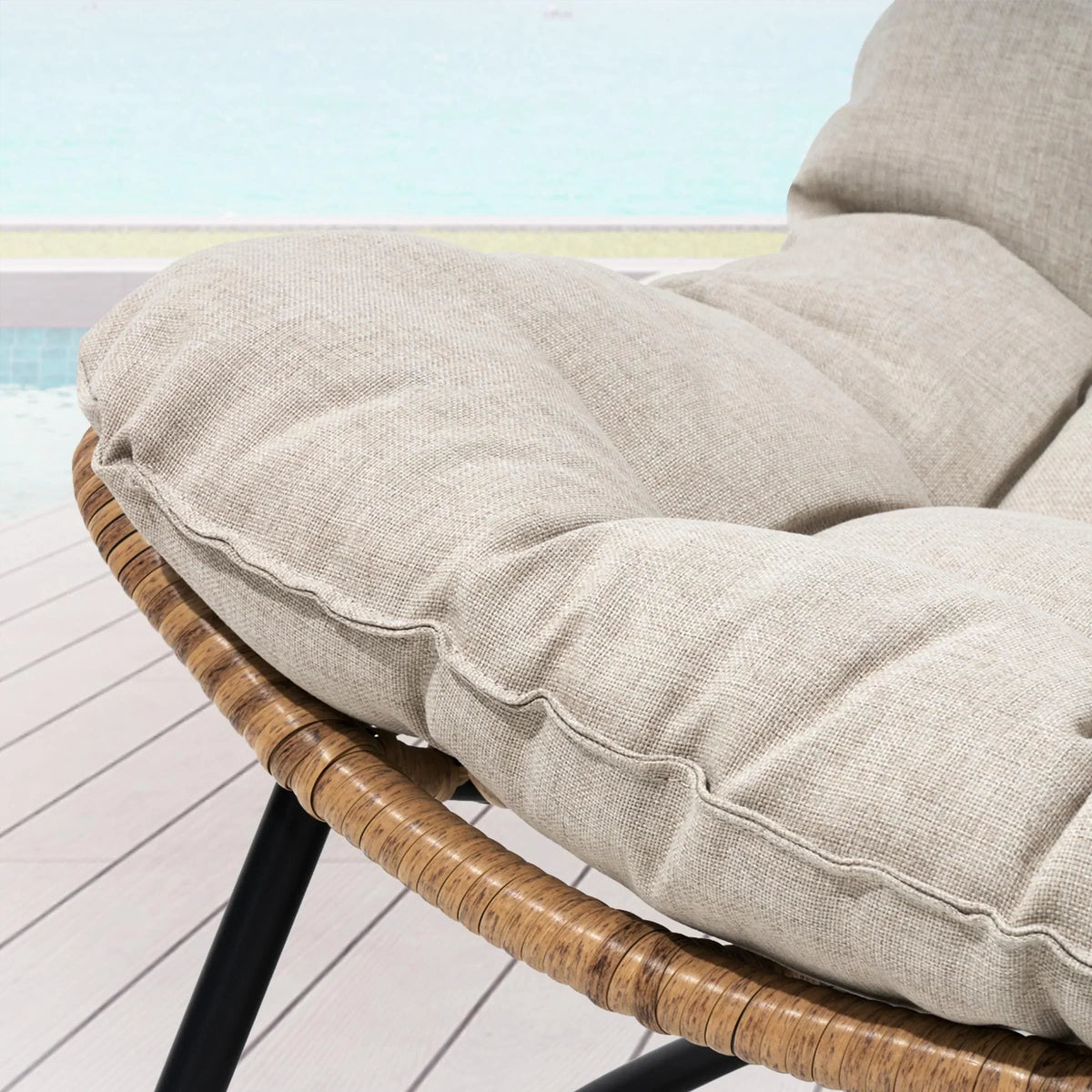 Doppelter Papasan-Sessel als Loveseat mit Kissen, wetterfestes PE-Rattan und Metallgestell für drinnen und draußen