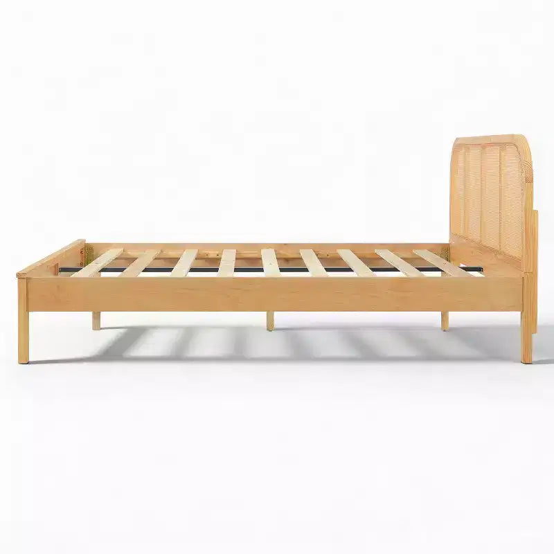 Estrutura de cama de plataforma em madeira Christopher Knight Home Callahan, moderna, estilo boho, com cabeceira em rattan