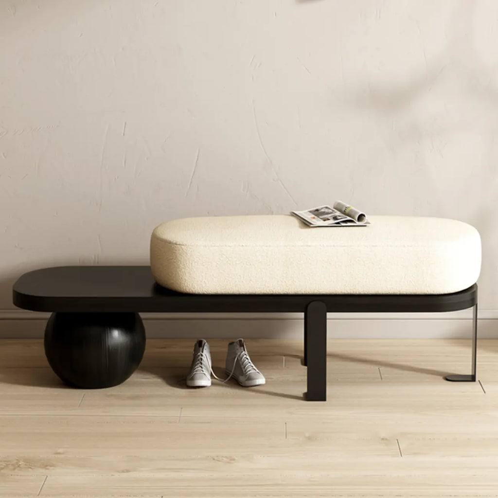 Panca corta moderna in legno con imbottitura beige