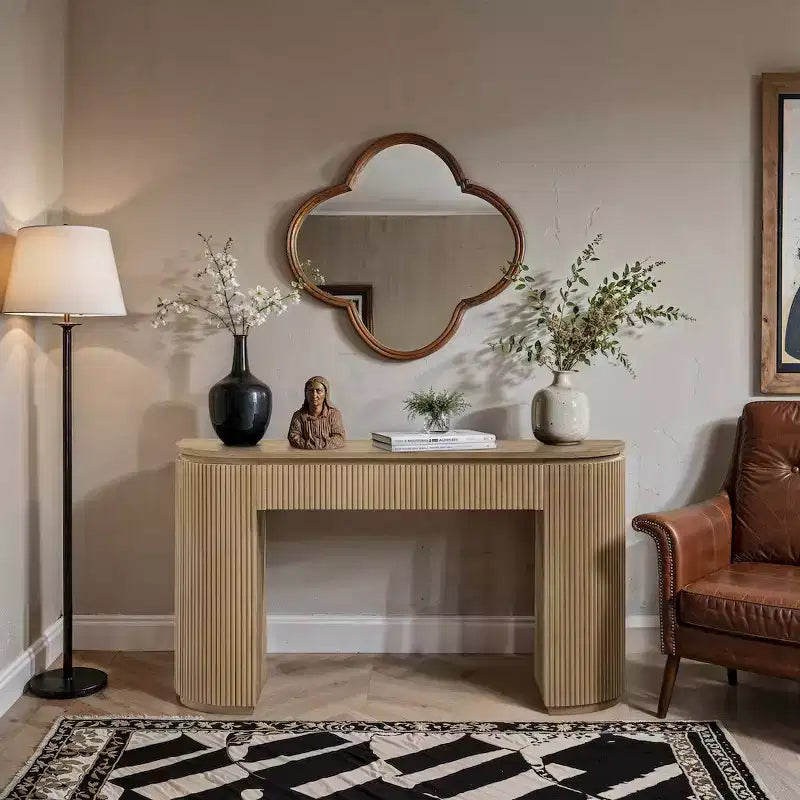 Mesa de consola Astrid da Meridian Furniture