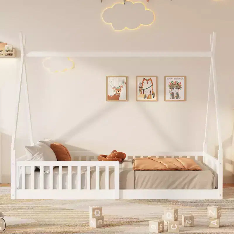 Cama de chão para crianças, camas-tenda individuais, cama de chão Montessori com ripas e grades de proteção, estrutura de cama-casa de madeira para meninos e meninas