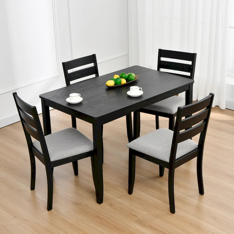 Set di 4 sedie da pranzo in legno con schienale a doghe