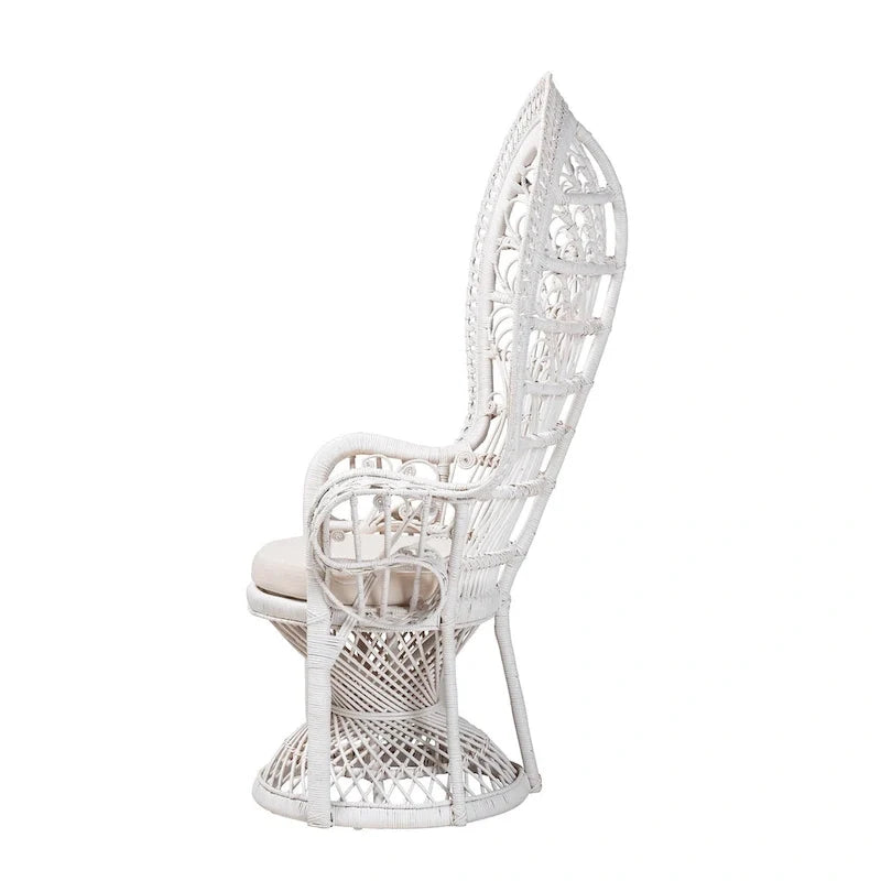 Chaise paon Kallima moderne bohème en rotin naturel blanc