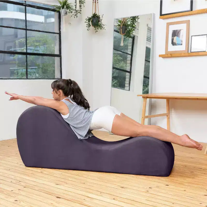 Espreguiçadeira elegante Avana para ioga - fabricada nos EUA - ideal para alongamentos, relaxamento, exercício e muito mais, 60D x 18W x 26H polegadas, cinzento-claro