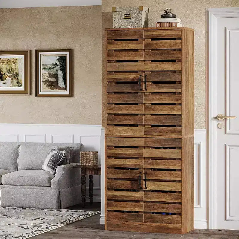 Sapateira alta Lantine de 70.8 com portas de persiana, armário vertical para arrumação de calçado com 9 níveis e espaço para 27 pares