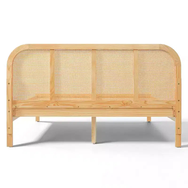 Estrutura de cama de plataforma em madeira Christopher Knight Home Callahan, moderna, estilo boho, com cabeceira em rattan