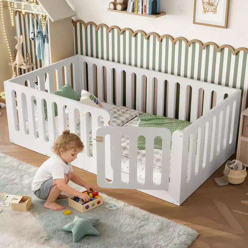 Cama Montessori de chão branca, tamanho Twin, com grades de proteção e porta - madeira maciça, 1 criança
