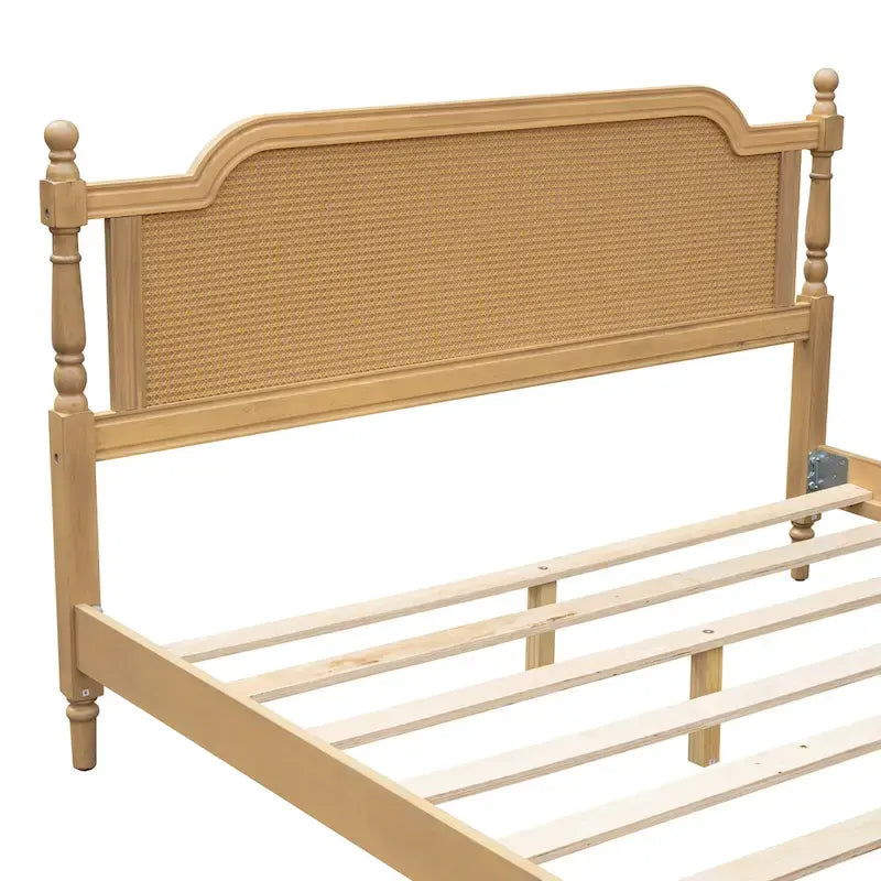 Struttura letto matrimoniale in rattan stile tradizionale, non necessita di rete a molle