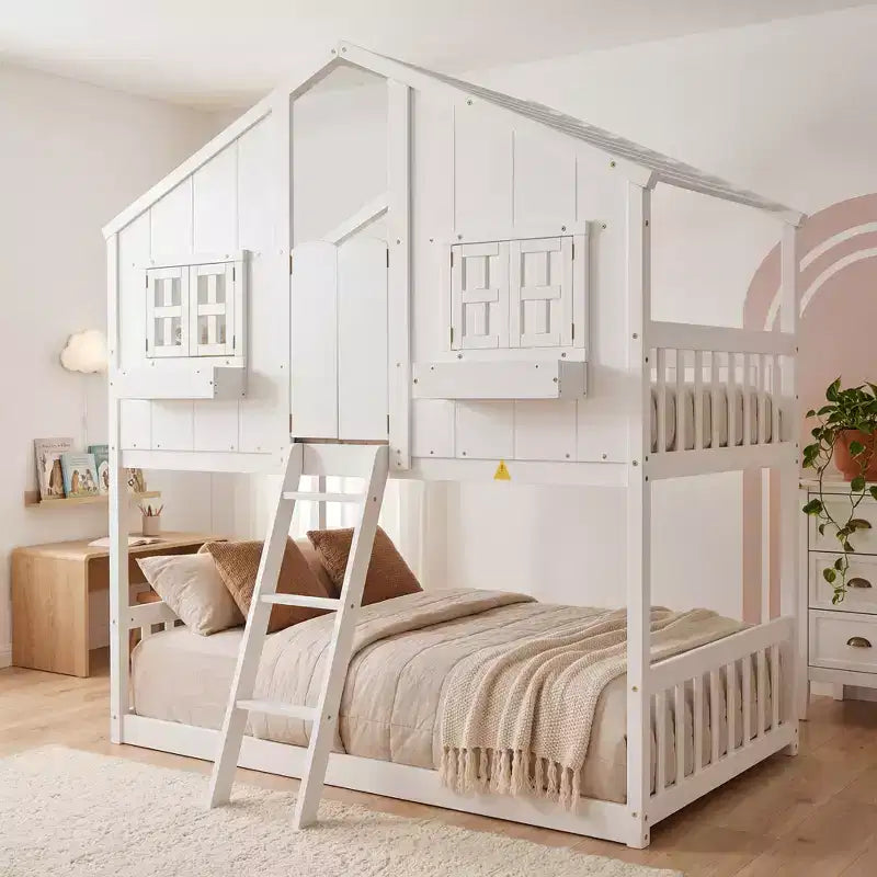 Cama alta de tamanho Twin em forma de casa, cama alta de madeira tipo casinha com escada e barreiras de proteção para crianças