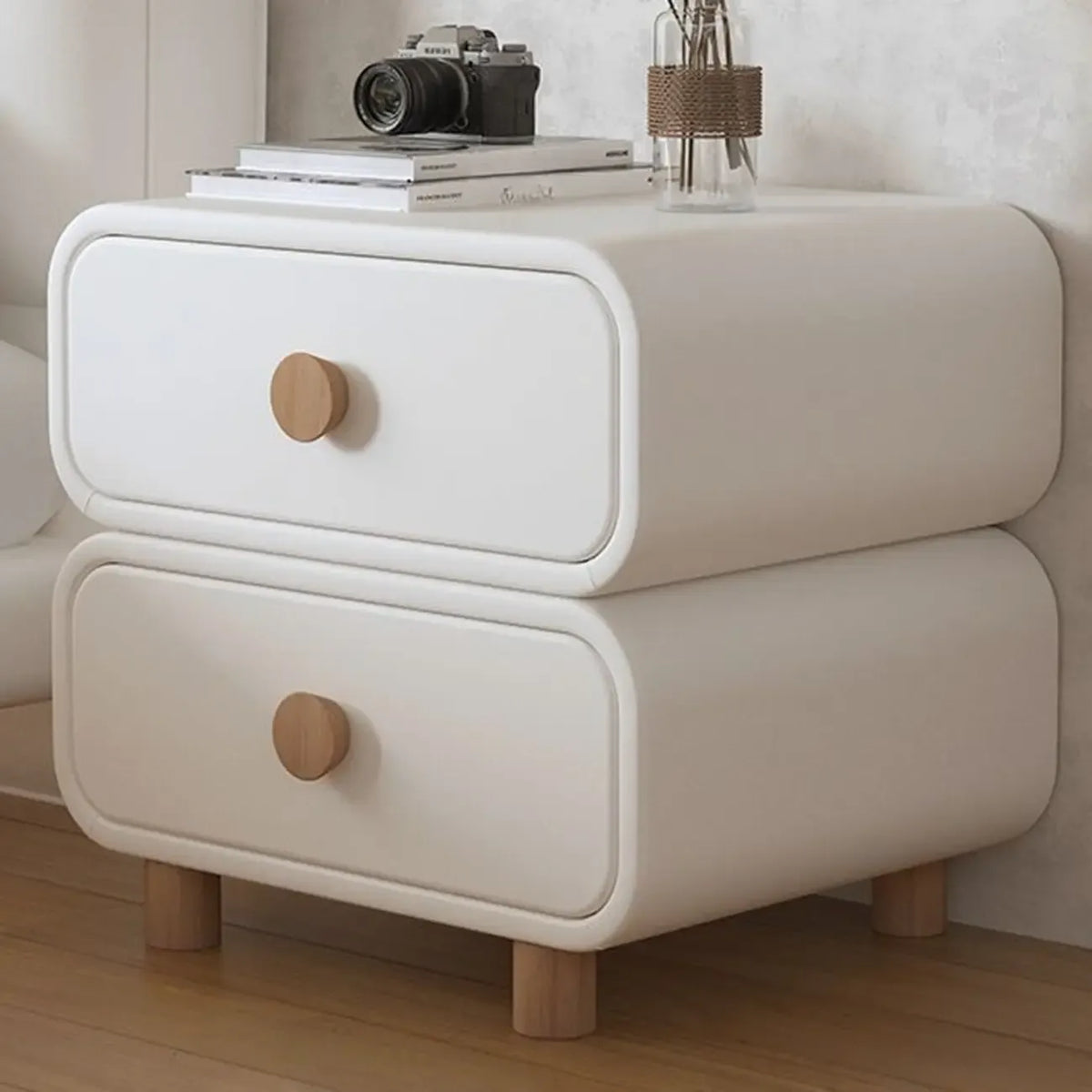 Mesa de cabeceira escandinava Pleather com acabamento em pele sintética