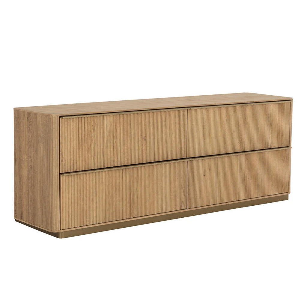Cómoda moderna em carvalho com acabamento escultural e estriado - quarto | acabamento dourado escovado