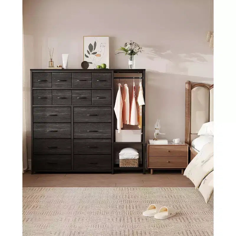 Cómoda com 16 gavetas, varão para pendurar roupa e prateleiras, organizador de arrumação em tecido para quarto, closet ou entrada