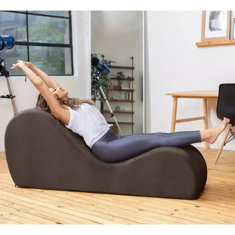 Espreguiçadeira elegante Avana para ioga - fabricada nos EUA - ideal para alongamentos, relaxamento, exercício e muito mais, 60D x 18W x 26H polegadas, cinzento-claro