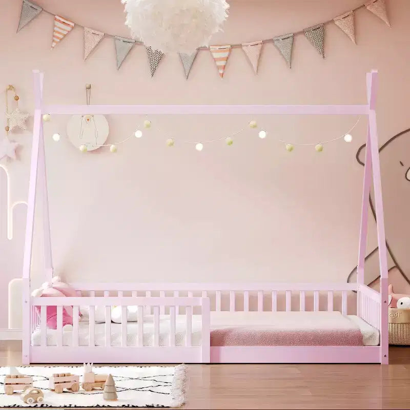 Cama de chão para crianças, camas-tenda individuais, cama de chão Montessori com ripas e grades de proteção, estrutura de cama-casa de madeira para meninos e meninas