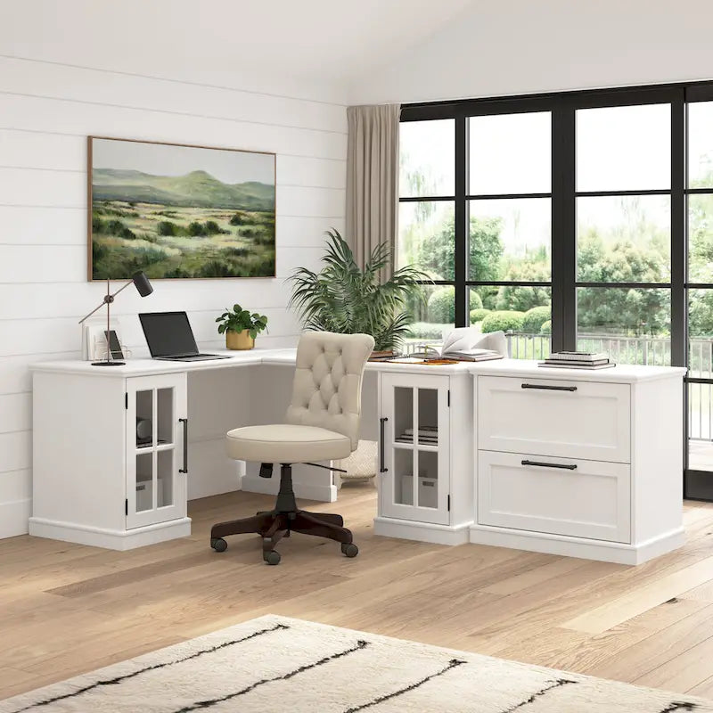 Scrivania per computer Westbrook 60W con alzata di Bush Furniture