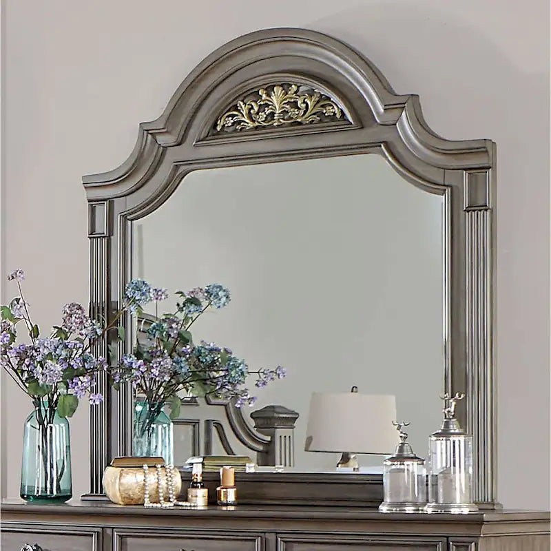 Vame Traditional 2-piece 9-Drawer Dresser and Mirror Set by Furniture of America