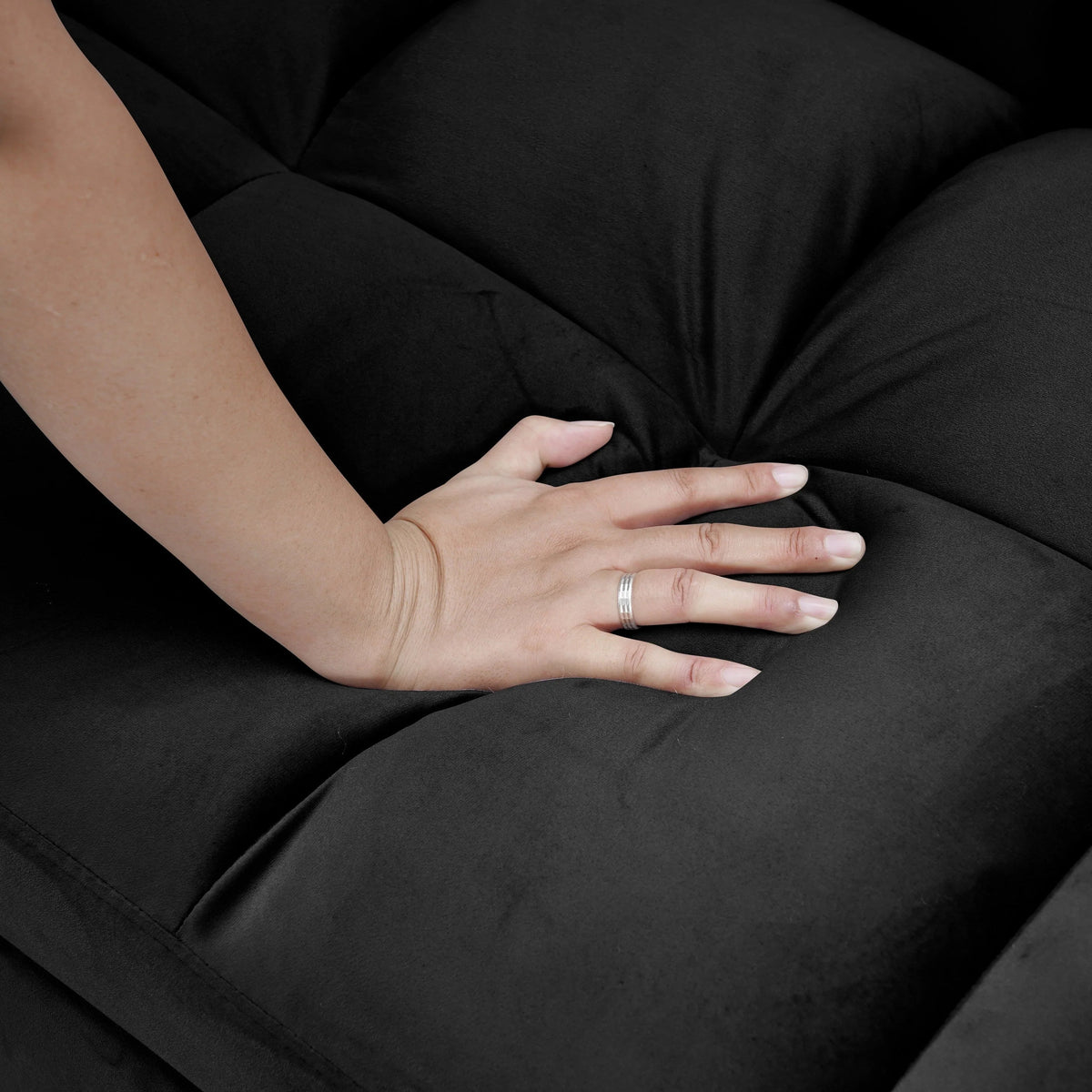 Divano letto convertibile 3-in-1 in velluto da 64,96", con schienale regolabile, tasca portaoggetti e portata di 500 lb