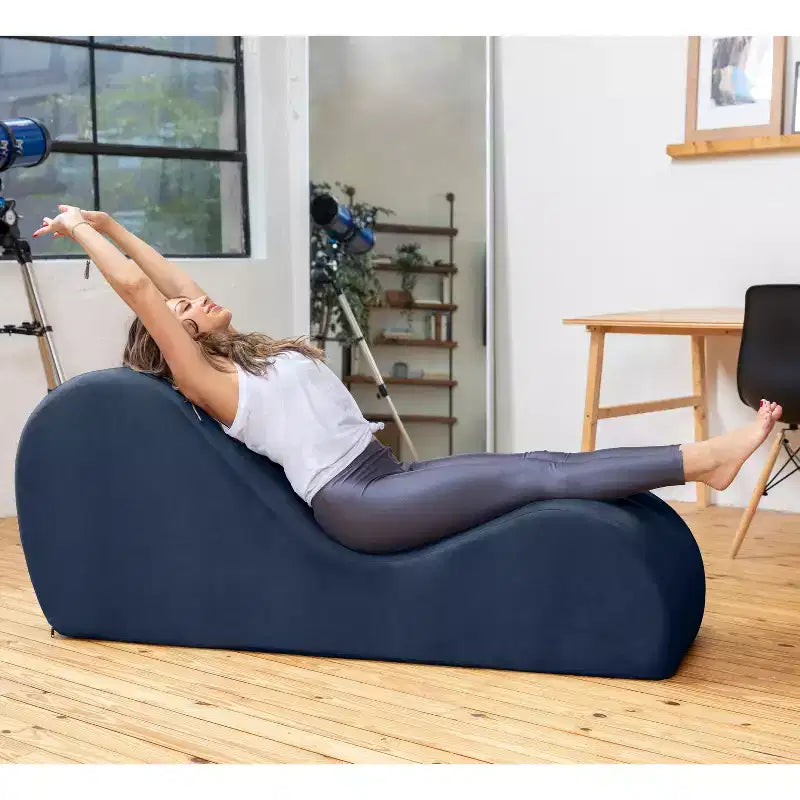Espreguiçadeira elegante Avana para ioga - fabricada nos EUA - ideal para alongamentos, relaxamento, exercício e muito mais, 60D x 18W x 26H polegadas, cinzento-claro